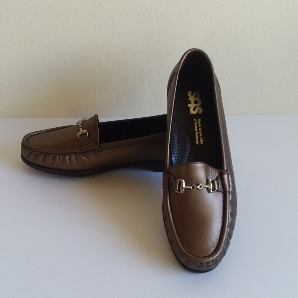 Bronze SAS Metro Leather Loafer Size 7
